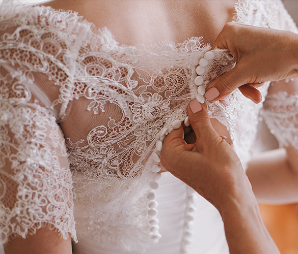 Robe de mariée - Mon savoir faire - Elvisa JASAK - Paris - Femme élégante - Conseillère en image vestimentaire