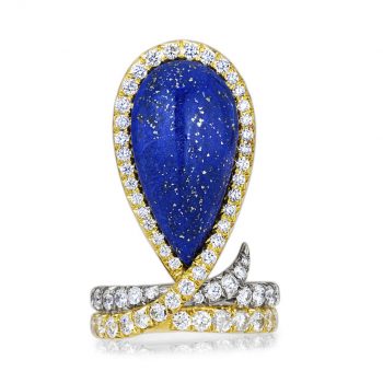 De l'importance des bijoux et comment les porter - Ana-Katarina Vinkler-Petrovic - The Blue Velvet Lapis Lazuli Diamond Ring - Elvisa JASAK - Paris